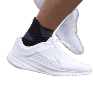 WMNS NIKE QUEST 5